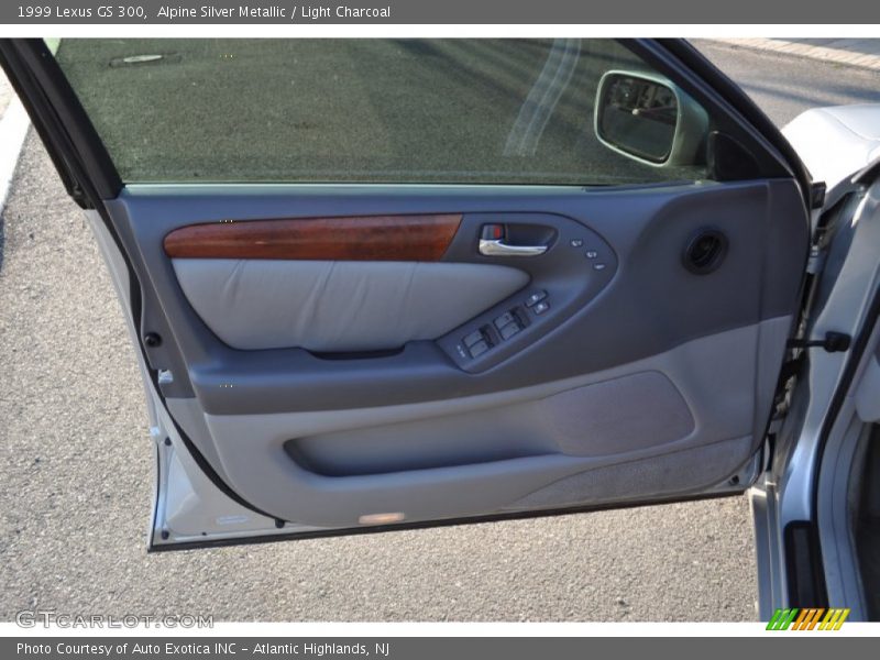 Door Panel of 1999 GS 300