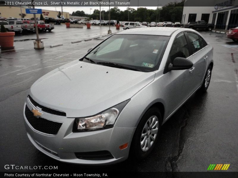 Silver Ice Metallic / Jet Black/Medium Titanium 2011 Chevrolet Cruze LS