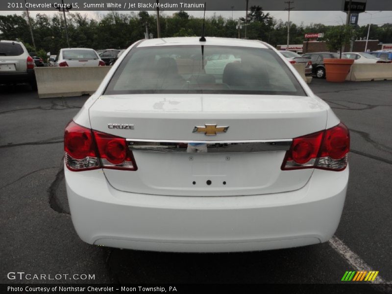 Summit White / Jet Black/Medium Titanium 2011 Chevrolet Cruze LS