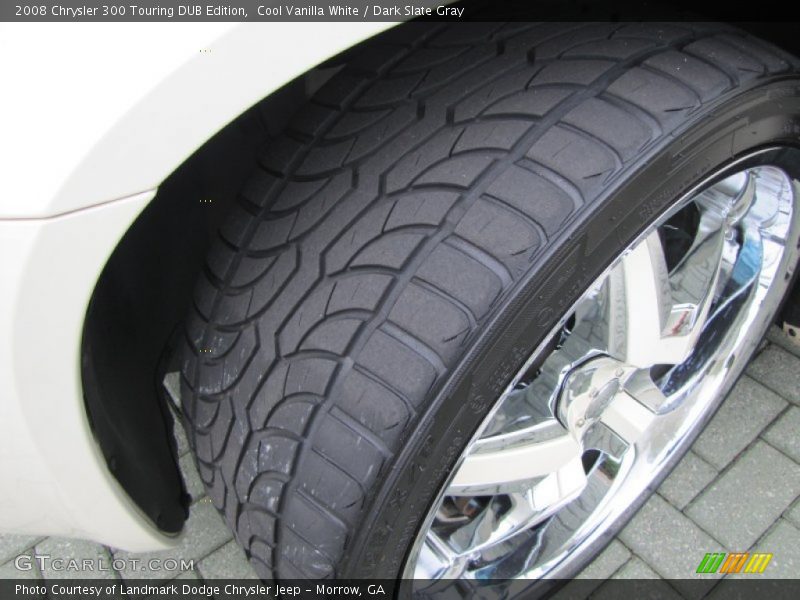 Cool Vanilla White / Dark Slate Gray 2008 Chrysler 300 Touring DUB Edition