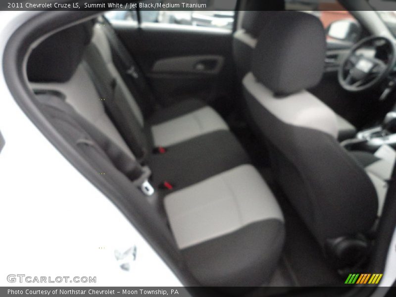 Summit White / Jet Black/Medium Titanium 2011 Chevrolet Cruze LS