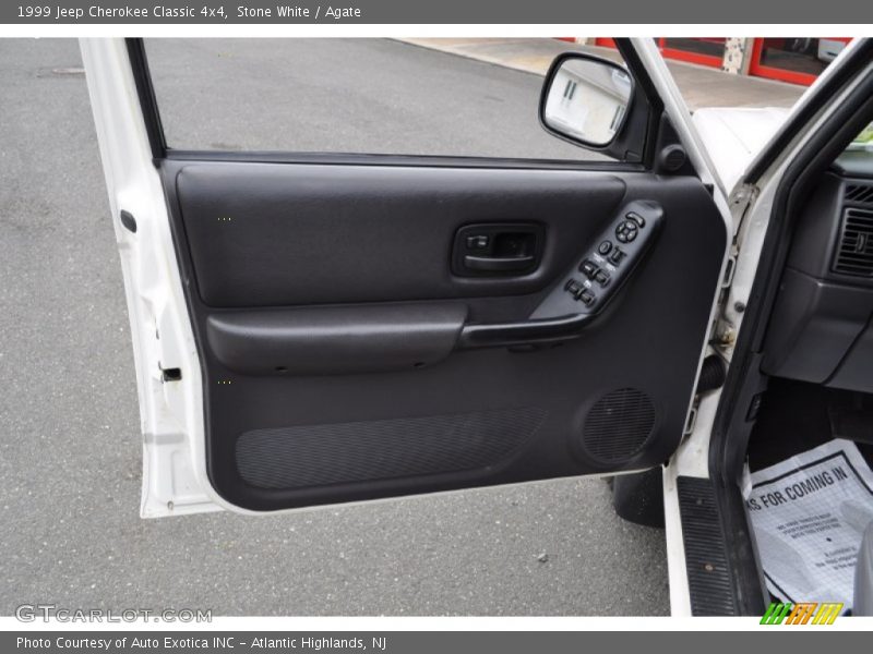 Stone White / Agate 1999 Jeep Cherokee Classic 4x4