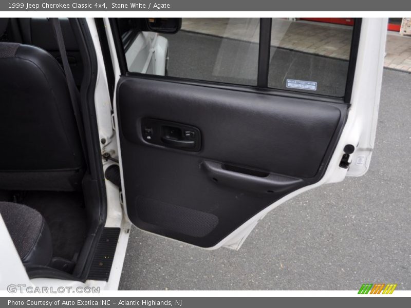 Stone White / Agate 1999 Jeep Cherokee Classic 4x4