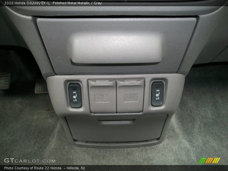 Polished Metal Metallic / Gray 2010 Honda Odyssey EX-L