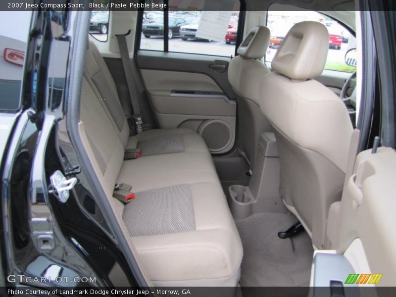 Black / Pastel Pebble Beige 2007 Jeep Compass Sport