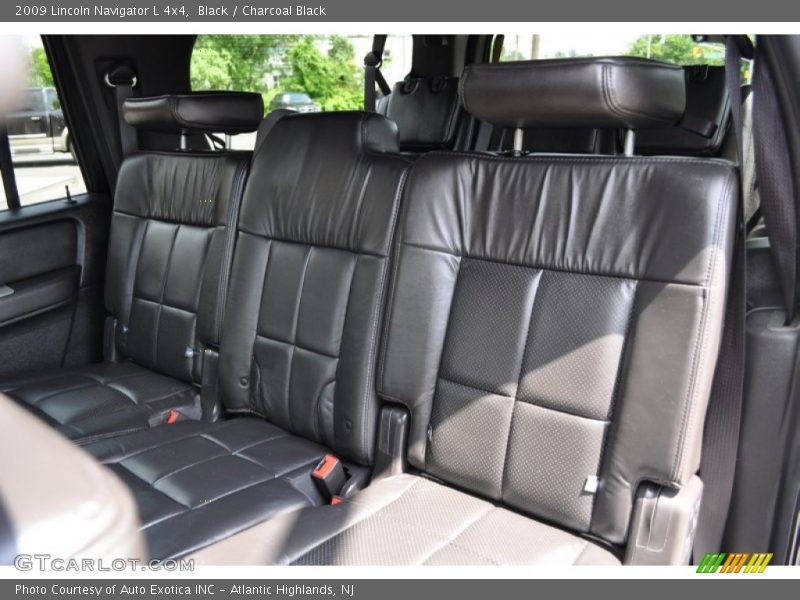  2009 Navigator L 4x4 Charcoal Black Interior