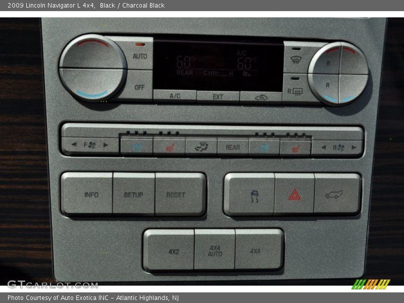 Controls of 2009 Navigator L 4x4