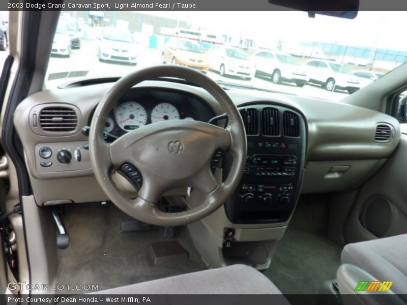 Dashboard of 2003 Grand Caravan Sport