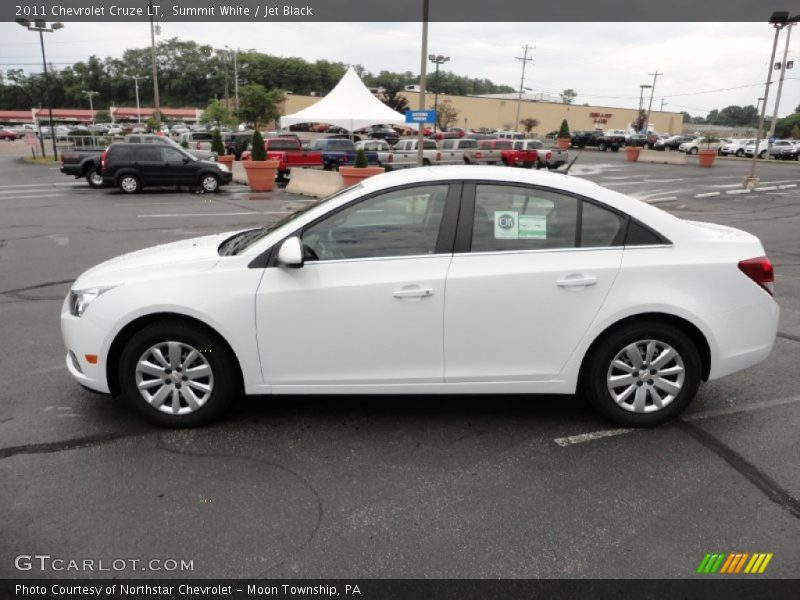 Summit White / Jet Black 2011 Chevrolet Cruze LT
