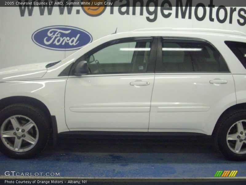 Summit White / Light Gray 2005 Chevrolet Equinox LT AWD