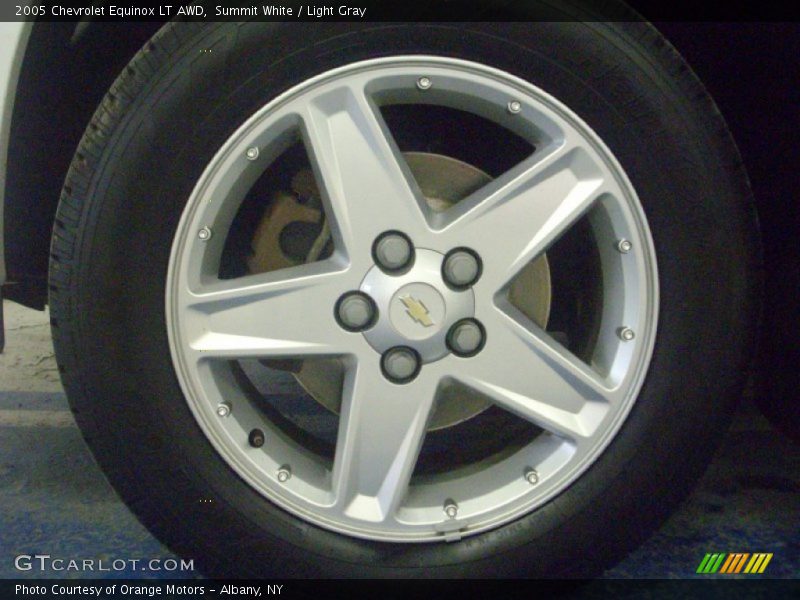 Summit White / Light Gray 2005 Chevrolet Equinox LT AWD