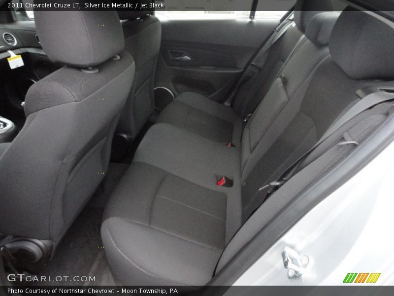 Silver Ice Metallic / Jet Black 2011 Chevrolet Cruze LT