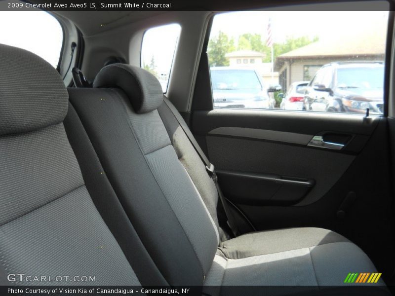 Summit White / Charcoal 2009 Chevrolet Aveo Aveo5 LS