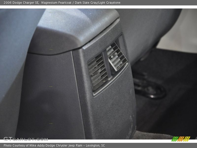 Magnesium Pearlcoat / Dark Slate Gray/Light Graystone 2006 Dodge Charger SE