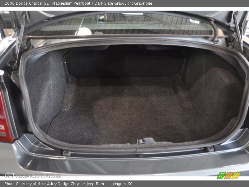 Magnesium Pearlcoat / Dark Slate Gray/Light Graystone 2006 Dodge Charger SE