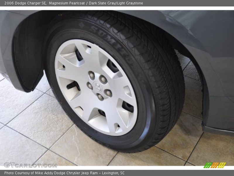 Magnesium Pearlcoat / Dark Slate Gray/Light Graystone 2006 Dodge Charger SE