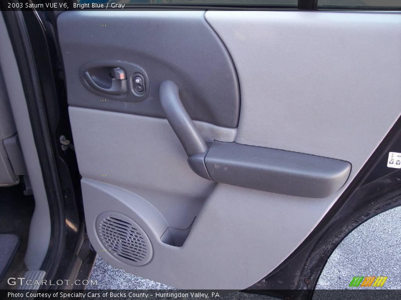 Bright Blue / Gray 2003 Saturn VUE V6