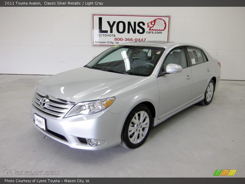 Classic Silver Metallic / Light Gray 2011 Toyota Avalon