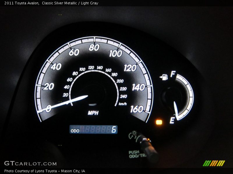 Classic Silver Metallic / Light Gray 2011 Toyota Avalon