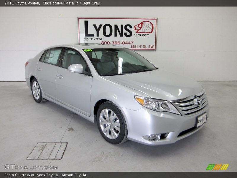 Classic Silver Metallic / Light Gray 2011 Toyota Avalon