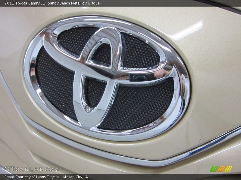 Sandy Beach Metallic / Bisque 2011 Toyota Camry LE