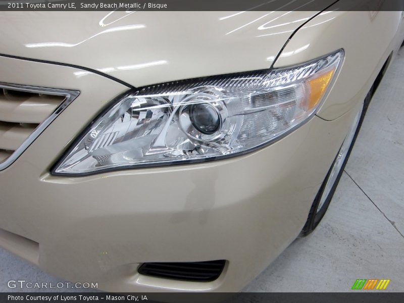 Sandy Beach Metallic / Bisque 2011 Toyota Camry LE