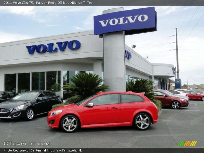 Passion Red / Off Black/Blonde T-Tec 2011 Volvo C30 T5