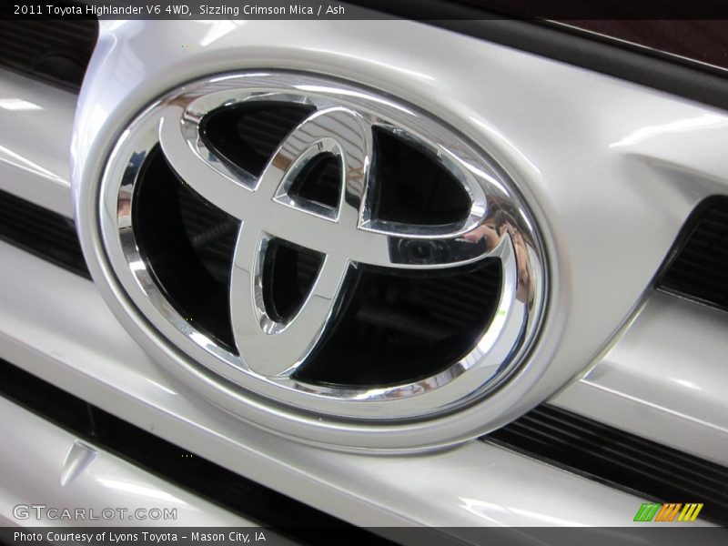 Sizzling Crimson Mica / Ash 2011 Toyota Highlander V6 4WD