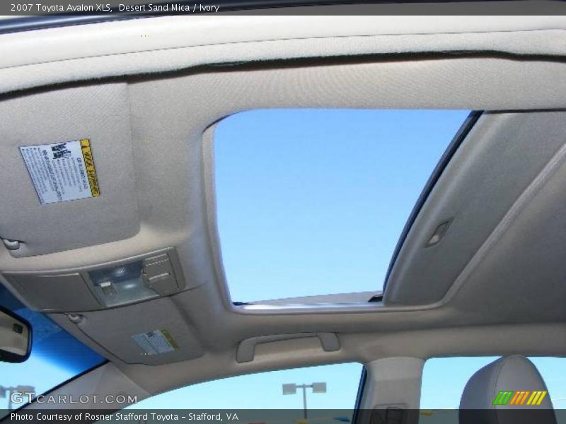 Desert Sand Mica / Ivory 2007 Toyota Avalon XLS