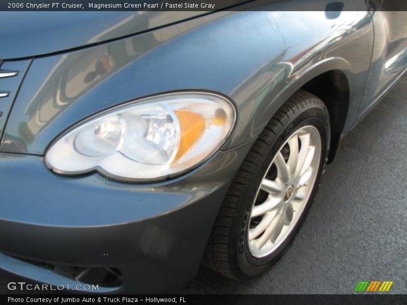 Magnesium Green Pearl / Pastel Slate Gray 2006 Chrysler PT Cruiser