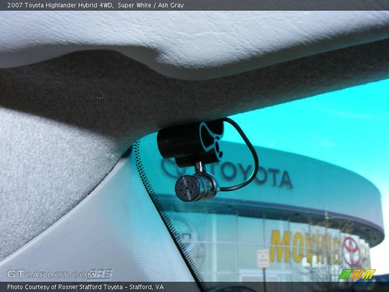 Super White / Ash Gray 2007 Toyota Highlander Hybrid 4WD