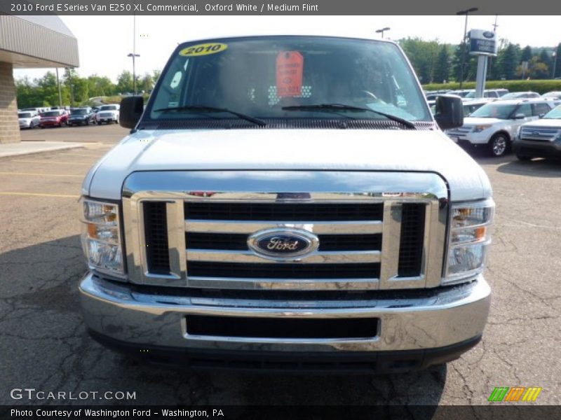 Oxford White / Medium Flint 2010 Ford E Series Van E250 XL Commericial