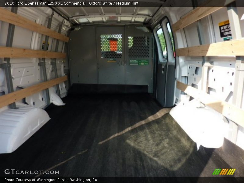 Oxford White / Medium Flint 2010 Ford E Series Van E250 XL Commericial