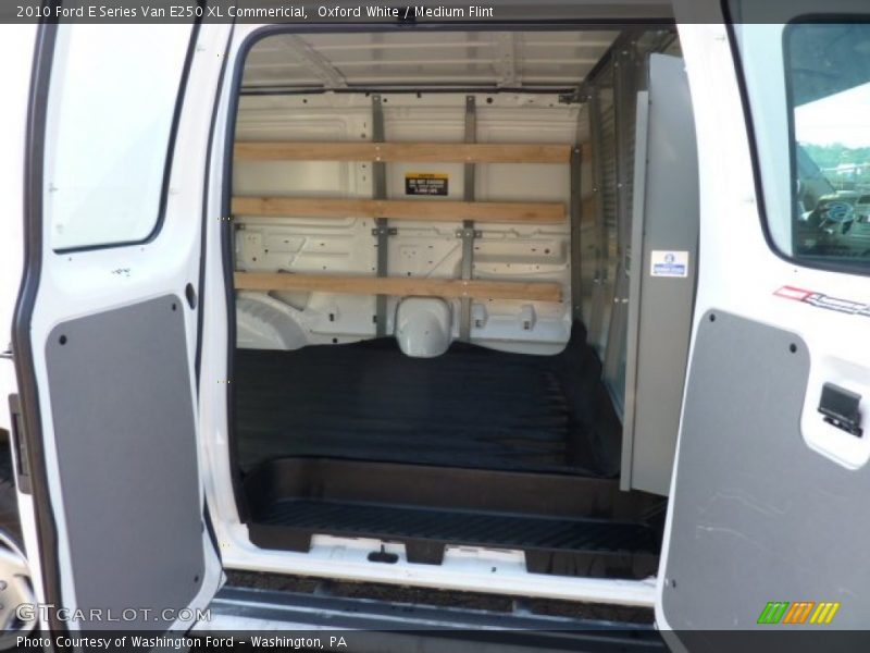 Oxford White / Medium Flint 2010 Ford E Series Van E250 XL Commericial