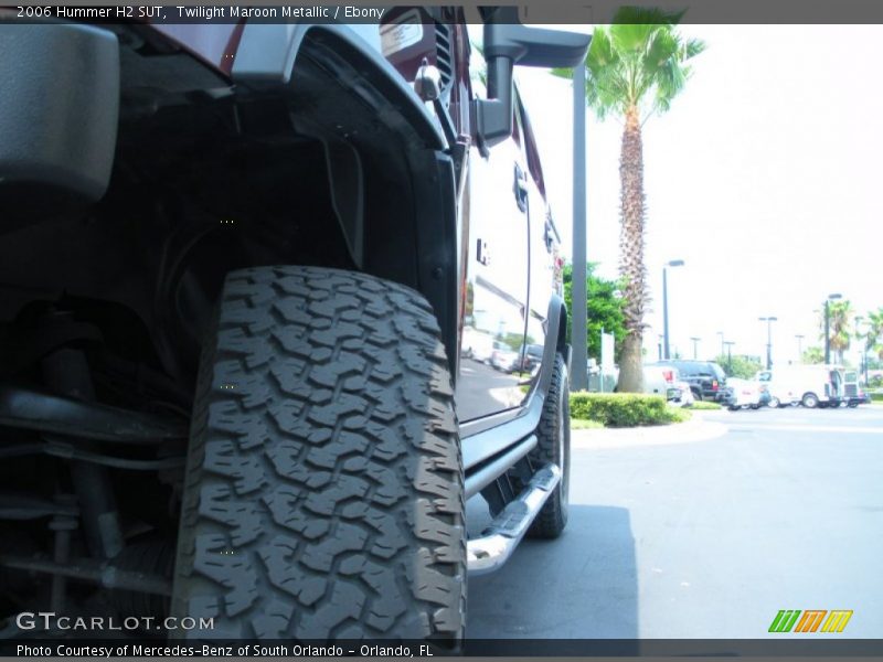 Twilight Maroon Metallic / Ebony 2006 Hummer H2 SUT
