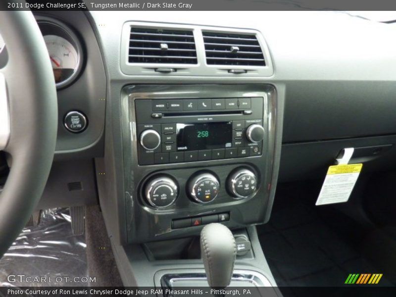 Tungsten Metallic / Dark Slate Gray 2011 Dodge Challenger SE