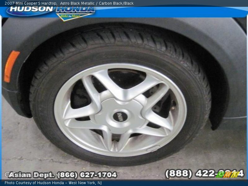 Astro Black Metallic / Carbon Black/Black 2007 Mini Cooper S Hardtop