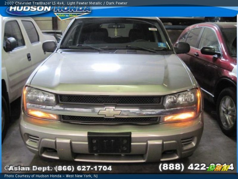 Light Pewter Metallic / Dark Pewter 2002 Chevrolet TrailBlazer LS 4x4
