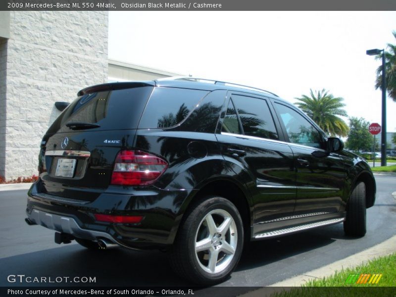 Obsidian Black Metallic / Cashmere 2009 Mercedes-Benz ML 550 4Matic