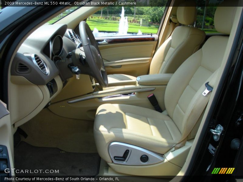  2009 ML 550 4Matic Cashmere Interior