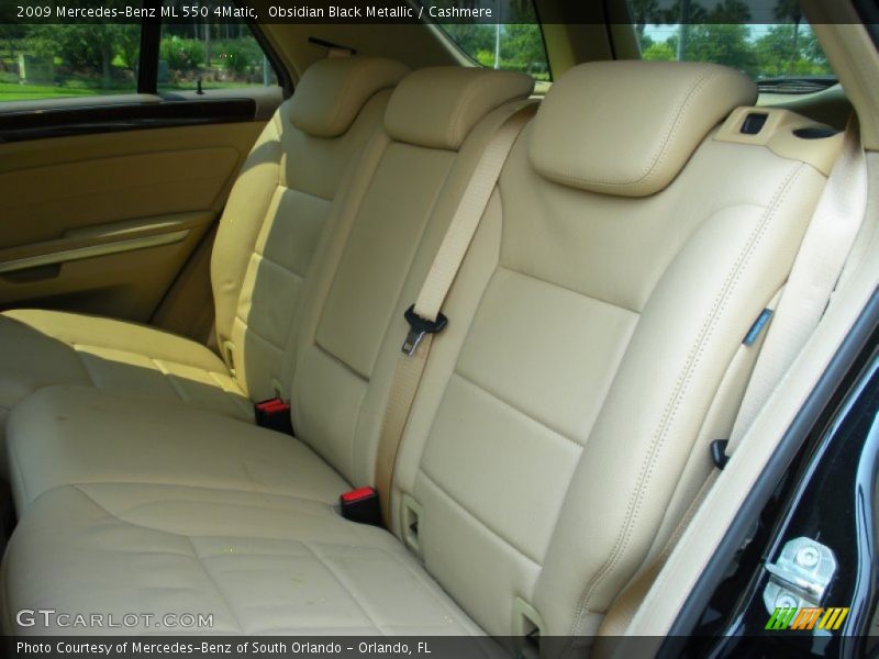  2009 ML 550 4Matic Cashmere Interior