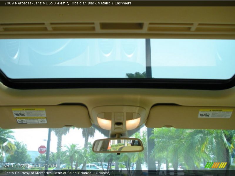 Sunroof of 2009 ML 550 4Matic