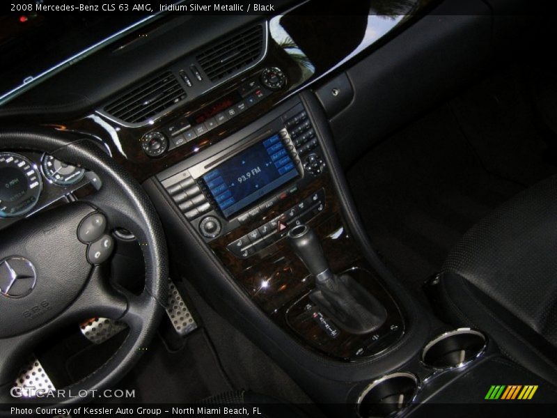 Controls of 2008 CLS 63 AMG