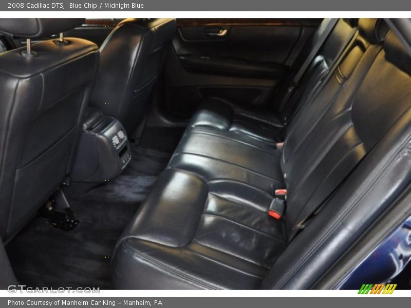 Blue Chip / Midnight Blue 2008 Cadillac DTS
