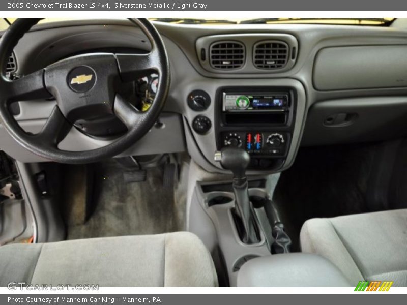 Silverstone Metallic / Light Gray 2005 Chevrolet TrailBlazer LS 4x4