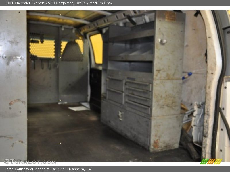 White / Medium Gray 2001 Chevrolet Express 2500 Cargo Van
