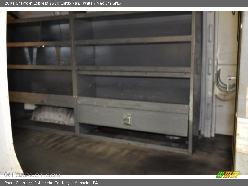 White / Medium Gray 2001 Chevrolet Express 2500 Cargo Van