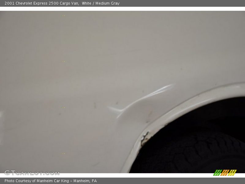 White / Medium Gray 2001 Chevrolet Express 2500 Cargo Van