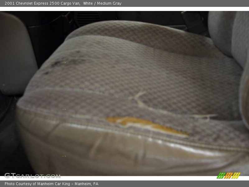 White / Medium Gray 2001 Chevrolet Express 2500 Cargo Van