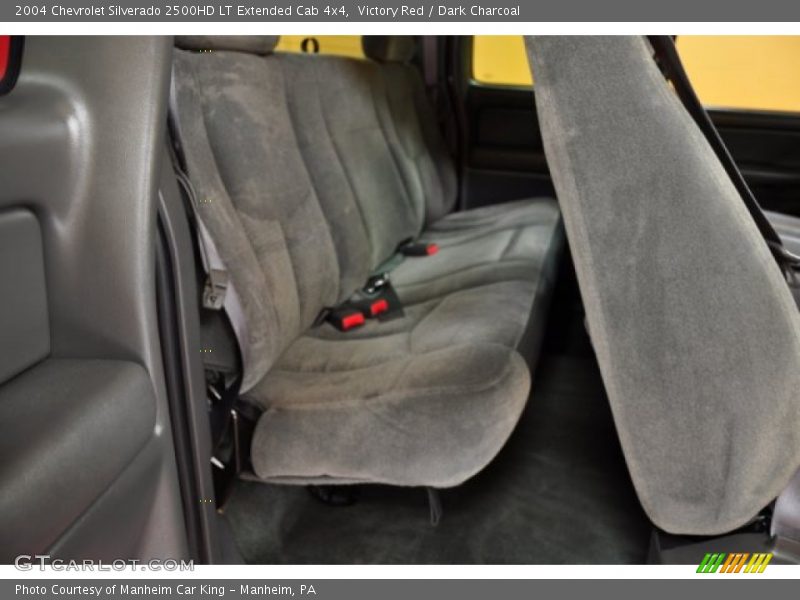 Victory Red / Dark Charcoal 2004 Chevrolet Silverado 2500HD LT Extended Cab 4x4